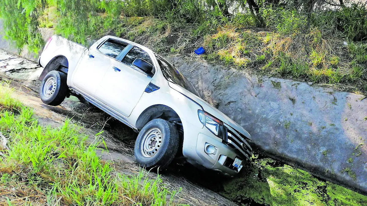 SJR LA CAMIONETA TERMINO_CMYK